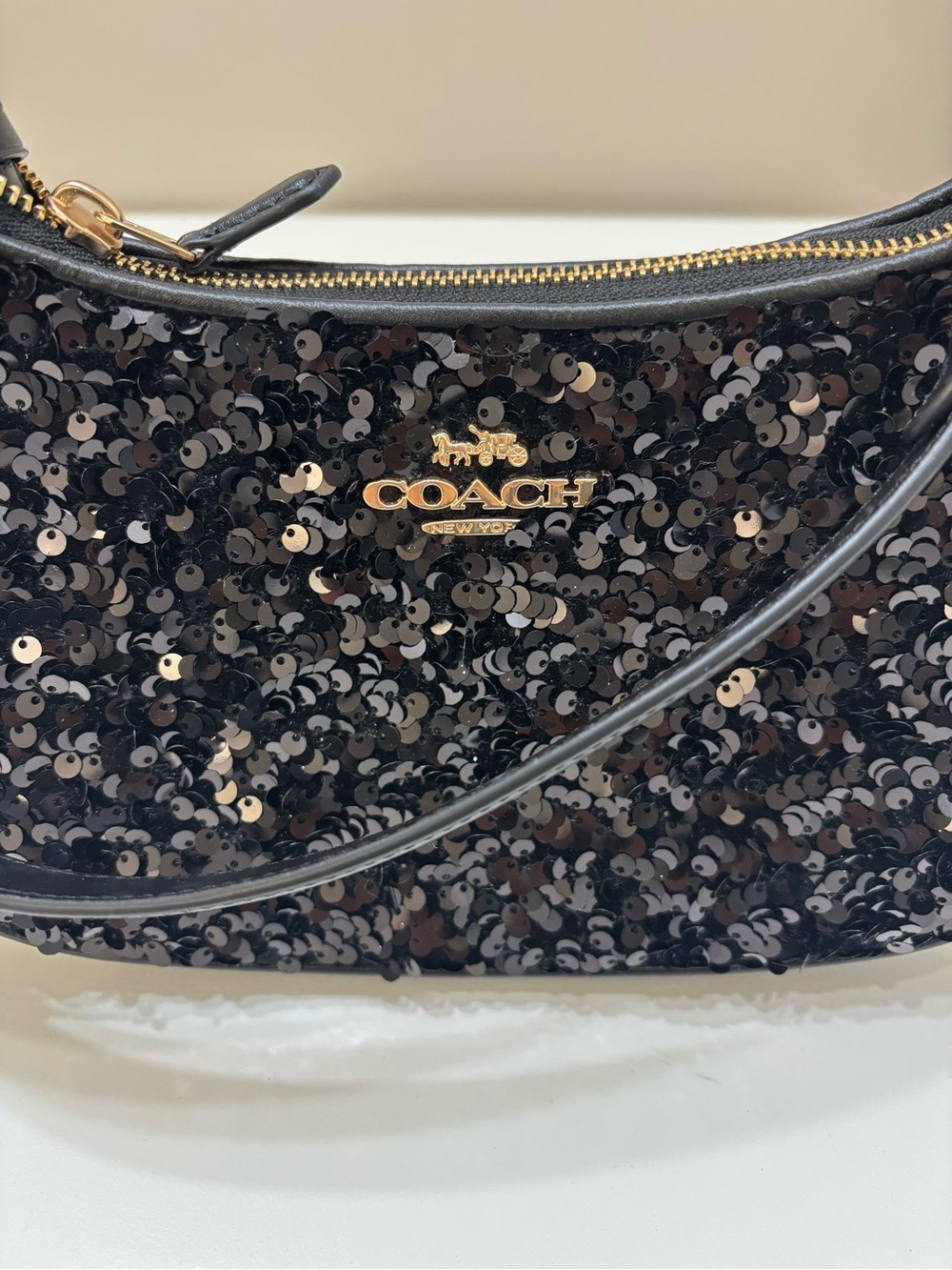 โจ COACH TERI SHOULDER BAG โ BLACK SEQUIN โจ NWT - Picture 2 of 10